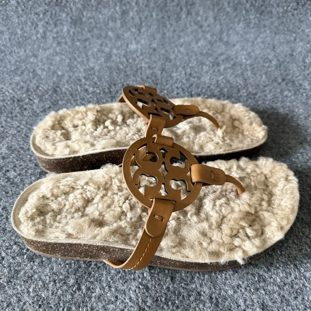 Tory Burch Miller Cloud Shearling Medallion Thong Sandals Rubber Women’s 6.5
